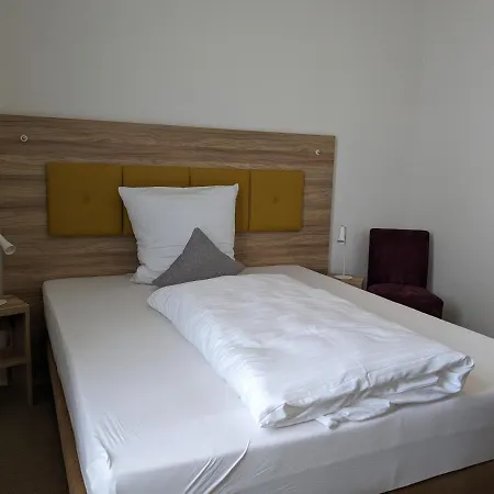 Mandelhof Hotel Neustadt an der Weinstraße